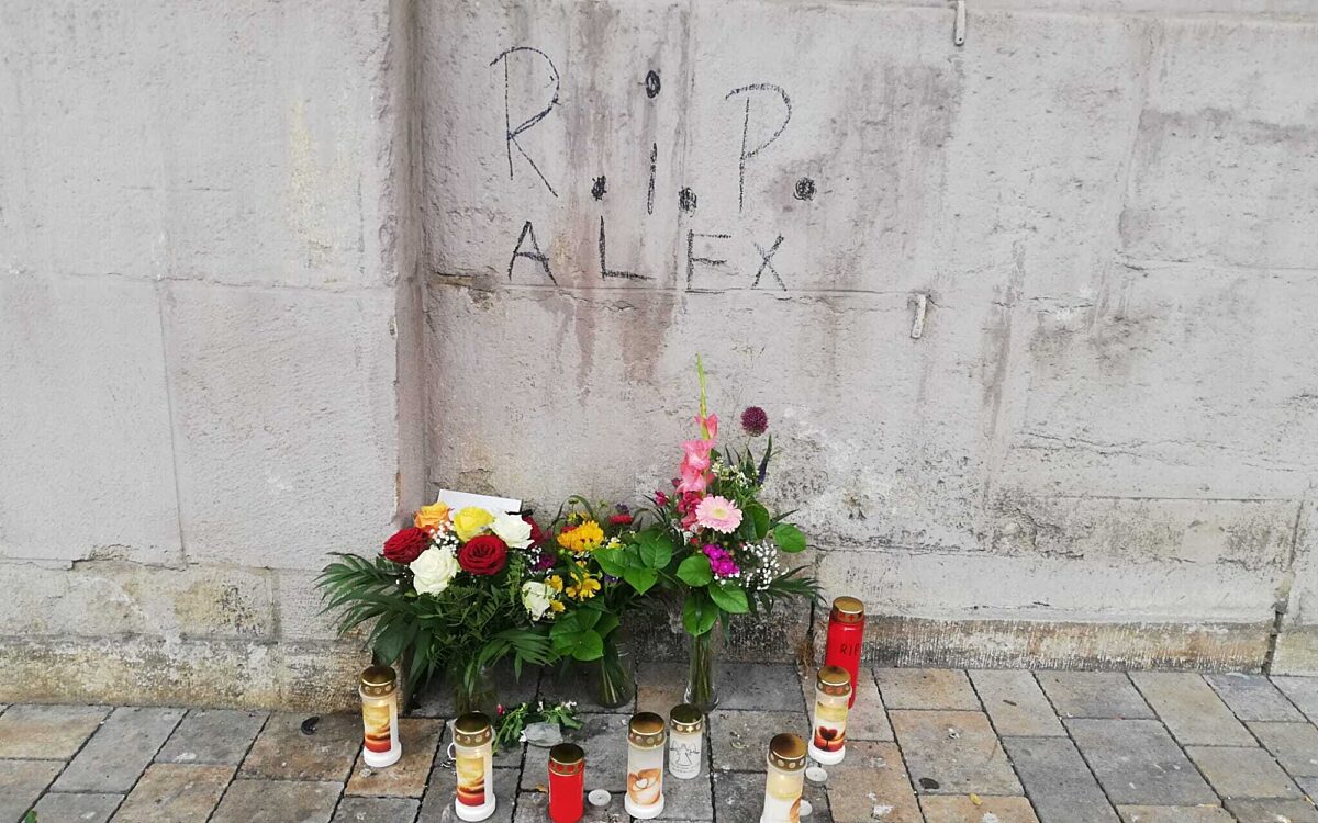 Trauer um einen 28-Jährigen am Haugerring Trauer um einen 28-Jährigen am Haugerring