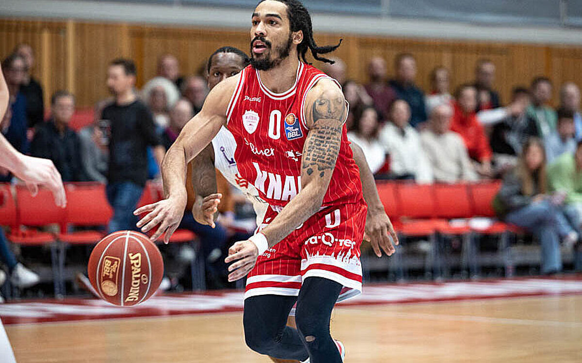 Wuerzburg Baskets Otis Livingston Spieler 2023 24 Wuerzburg Baskets Otis Livingston Spieler 2023 24