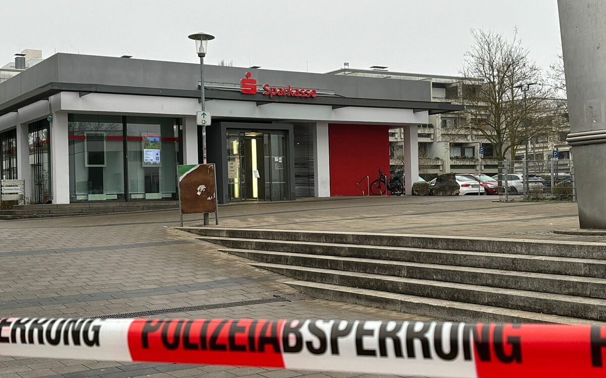 Die Sparkassenfiliale am Heuchelhof Die Sparkassenfiliale am Heuchelhof