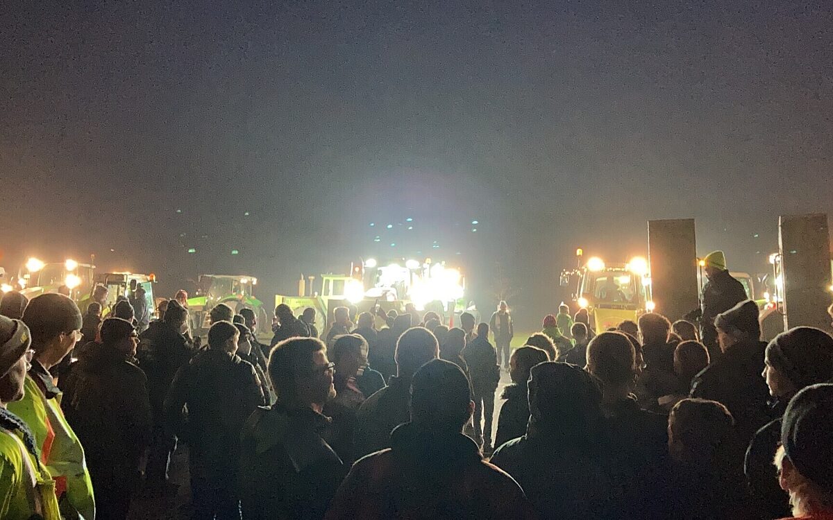 Bauern demonstrieren am Gut Wöllried Bauern demonstrieren am Gut Wöllried