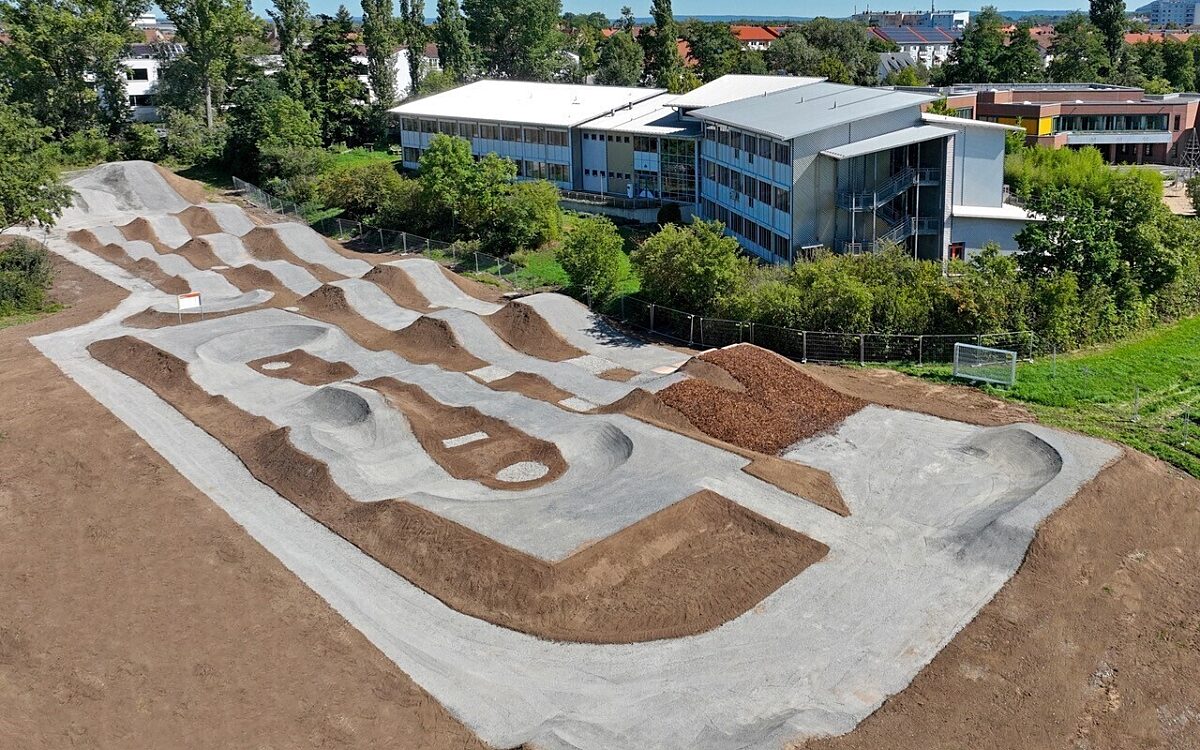 Der neue BikePark in Kitzingen Der neue BikePark in Kitzingen