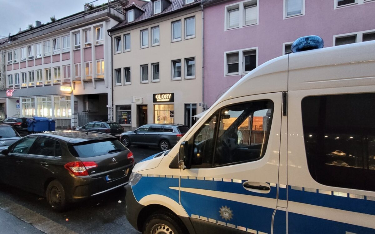 Einsatzkräfte der Bundespolizei in der Würzburger Semmelstraße Einsatzkräfte der Bundespolizei in der Würzburger Semmelstraße