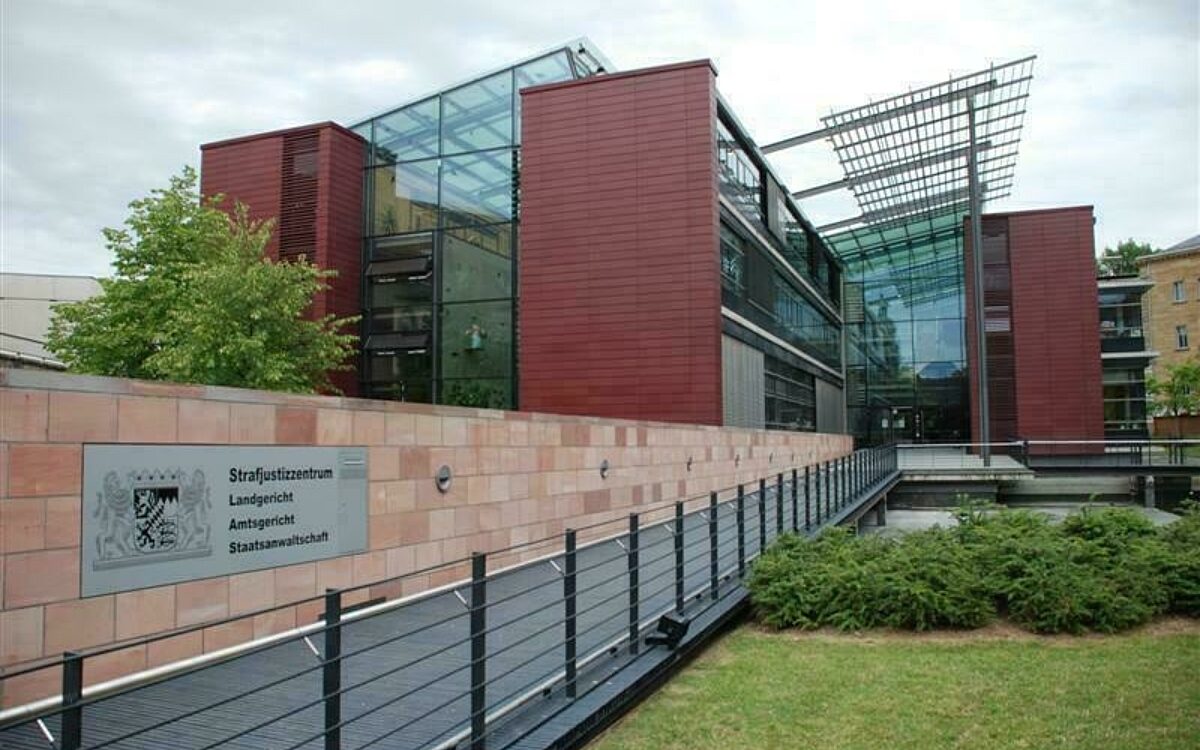 Das Justizzentrum in der Würzburger Ottostraße Das Justizzentrum in der Würzburger Ottostraße