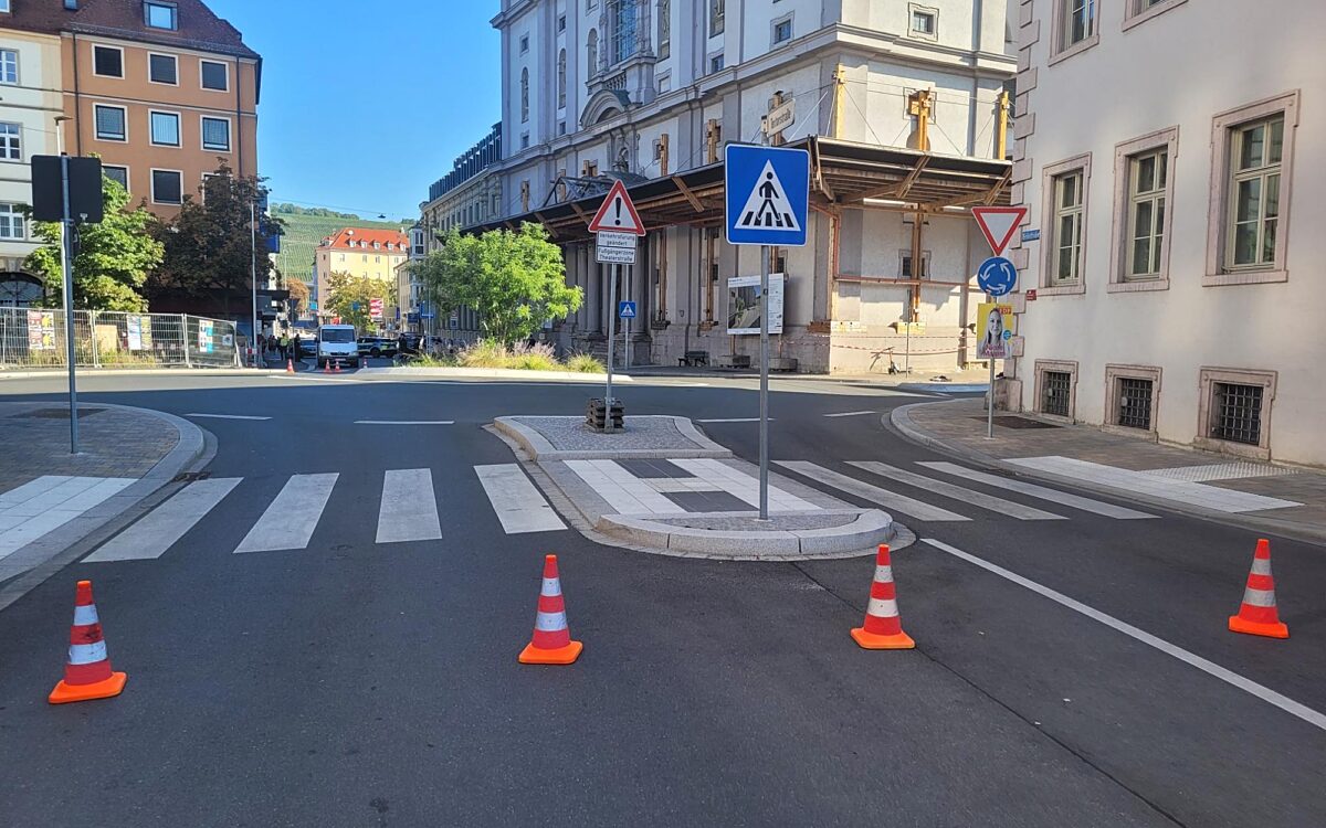 Der Tatort im Bereich der Haugerpfarrgasse ist abgeriegelt Der Tatort im Bereich der Haugerpfarrgasse ist abgeriegelt