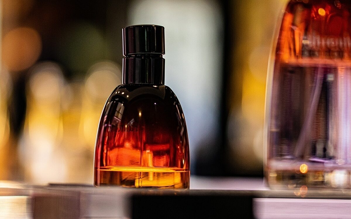 Parfum in einer Drogerie Parfum in einer Drogerie