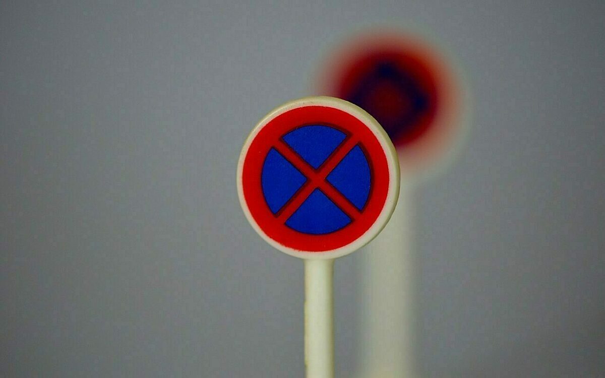 Halteverbot schild Halteverbot schild