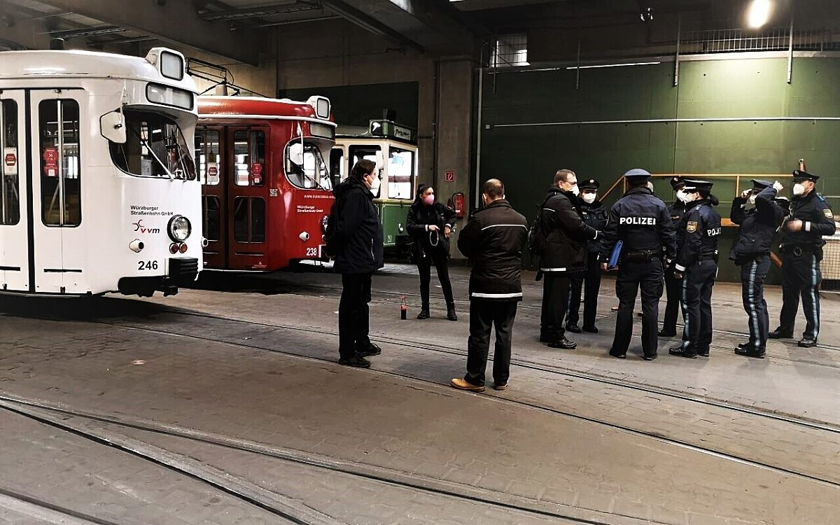 3G Kontrollen beim Verkehrsverbund Mainfranken 3G Kontrollen beim Verkehrsverbund Mainfranken
